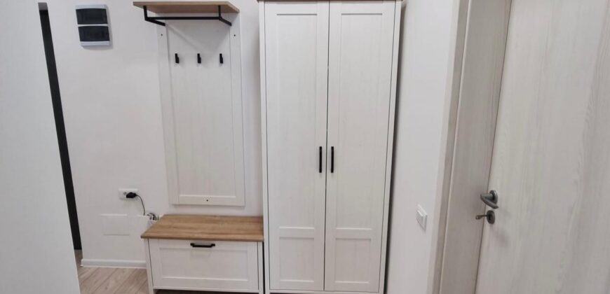 Apartament • 2 camere • Regie • Inchiriere